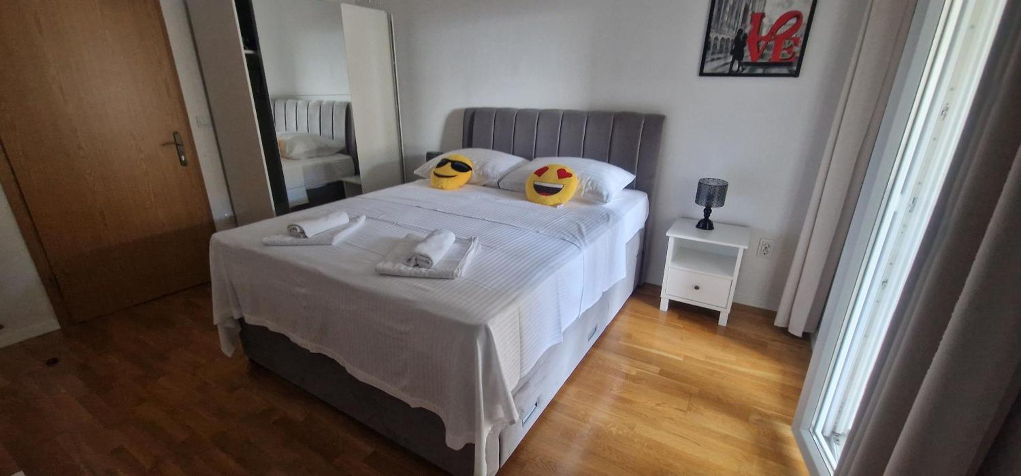 Apartments Anica 2 Makarska Exterior foto